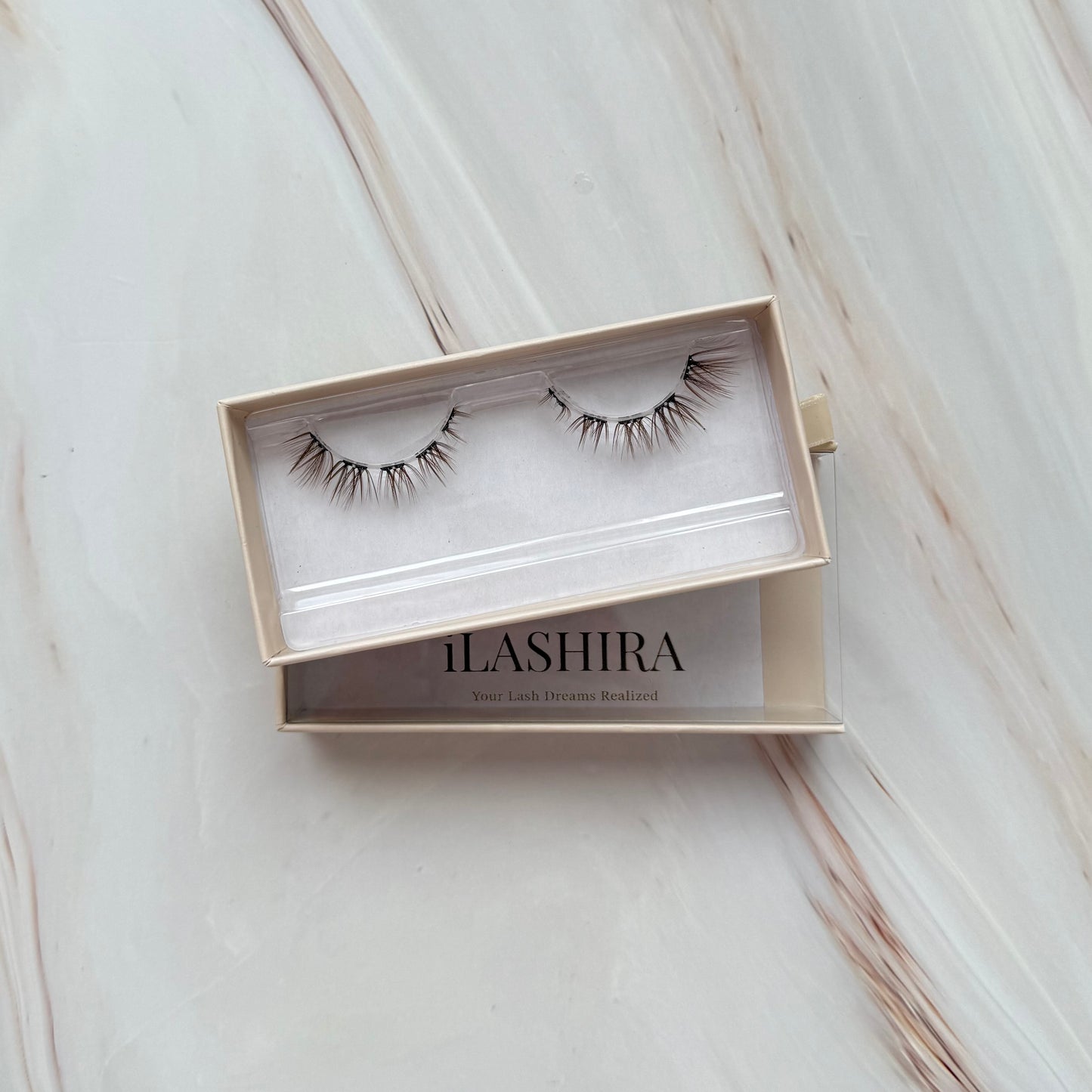 Hazel - Press on Wimpern Single Box